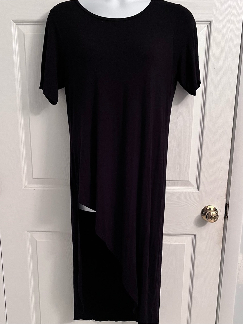 Torrid Black Asymmetrical High-Low Short Sleeve Tunic Top Plus Size 2 / 2X